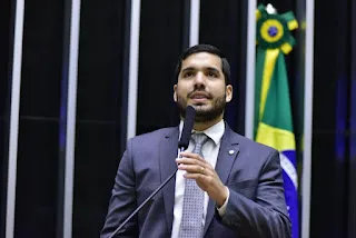 Deputado Federal André Fernandes (PL-CE)