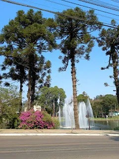 Lago Joaquina Bier, Gramado, sem fumaça das queimadas.